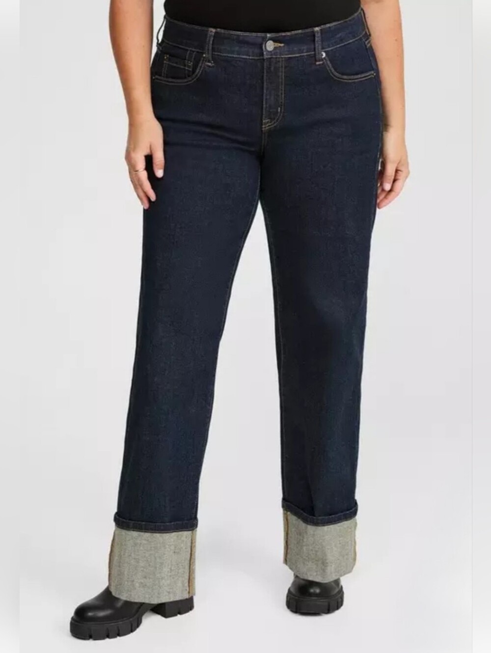 NEW Torrid Size 14 Perfect Wide-Leg Vintage Stretch Jeans CX-3830